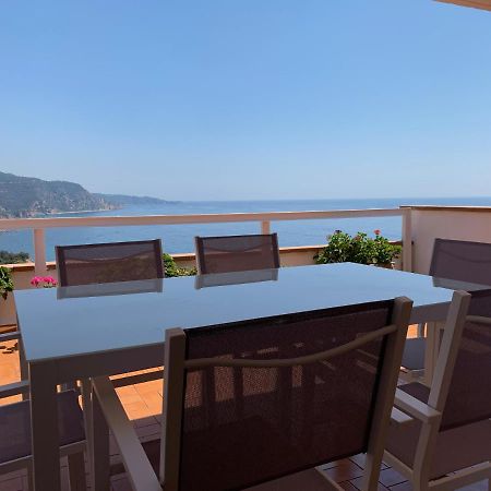 ⭑ Terrace + Sea views + Private Beach. What else? ⭑ Tossa de Mar Kültér fotó